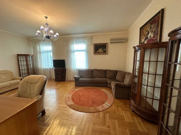 Sale partments �vgena Konoval`cia, ZHovtnevii,  Dnepropetrovsk, Dnipropetrovsk oblast ID 527111