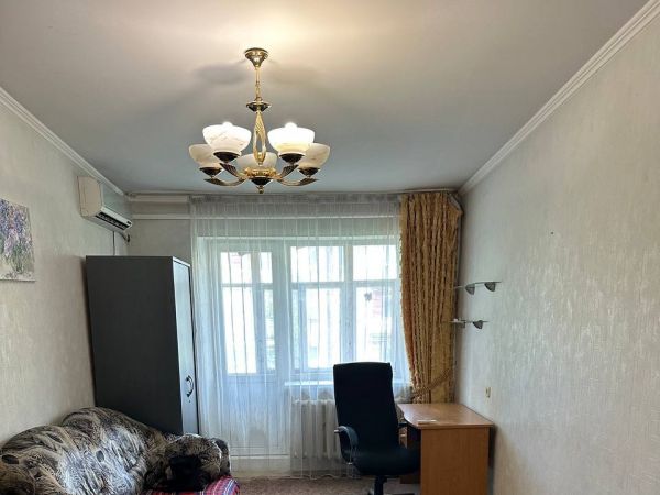 Rent partments D.IAvornic`kogo,6, ZHovtnevii,  Dnepropetrovsk, Dnipropetrovsk oblast ID 533056